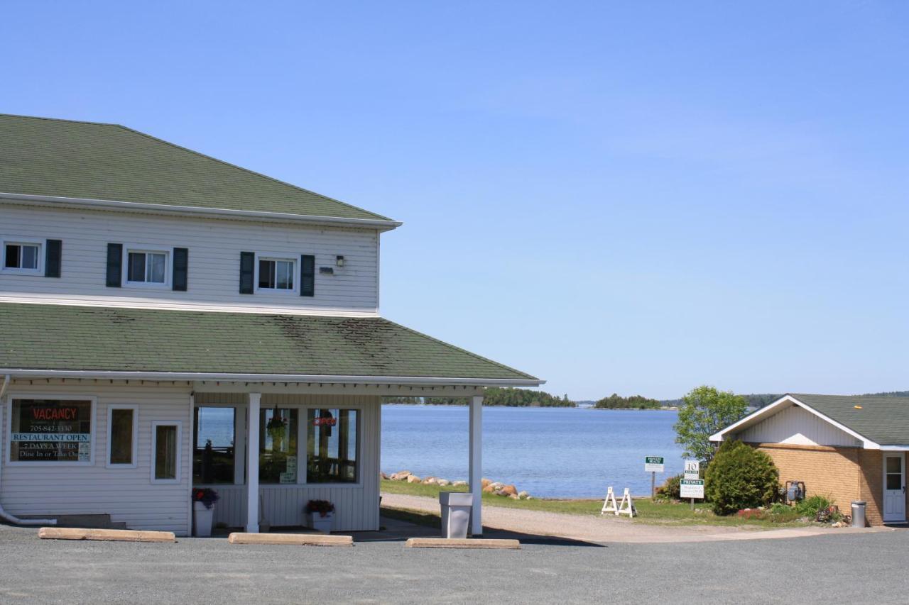 Carolyn Beach Inn Thessalon Exterior photo